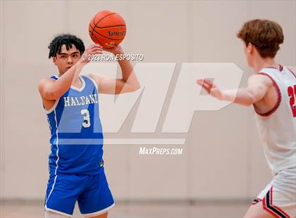 Thumbnail 3 in Pierson vs Haldane (NYSPHSAA Class C Regional) photogallery.