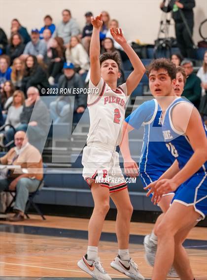 Thumbnail 3 in Pierson vs Haldane (NYSPHSAA Class C Regional) photogallery.