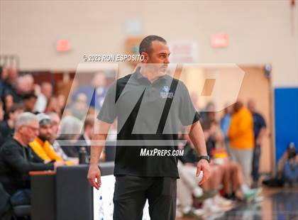 Thumbnail 1 in Pierson vs Haldane (NYSPHSAA Class C Regional) photogallery.