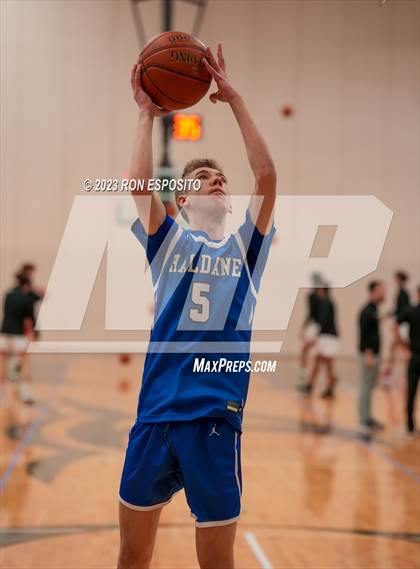 Thumbnail 3 in Pierson vs Haldane (NYSPHSAA Class C Regional) photogallery.