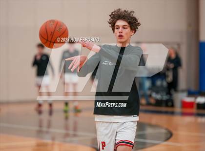 Thumbnail 2 in Pierson vs Haldane (NYSPHSAA Class C Regional) photogallery.