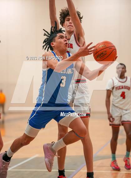 Thumbnail 1 in Pierson vs Haldane (NYSPHSAA Class C Regional) photogallery.