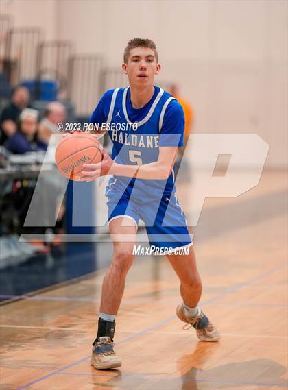 Thumbnail 1 in Pierson vs Haldane (NYSPHSAA Class C Regional) photogallery.