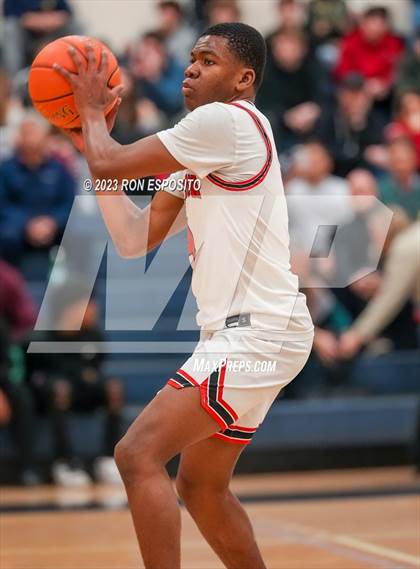 Thumbnail 2 in Pierson vs Haldane (NYSPHSAA Class C Regional) photogallery.