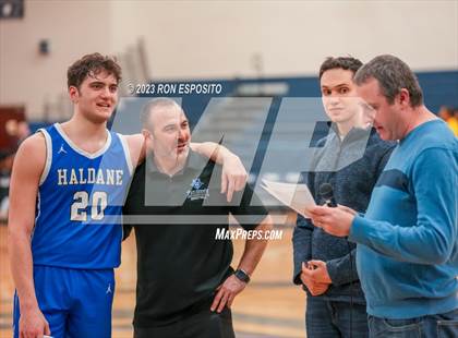 Thumbnail 2 in Pierson vs Haldane (NYSPHSAA Class C Regional) photogallery.