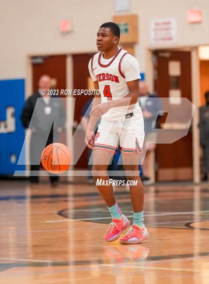 Thumbnail 2 in Pierson vs Haldane (NYSPHSAA Class C Regional) photogallery.