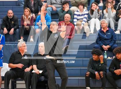 Thumbnail 2 in Pierson vs Haldane (NYSPHSAA Class C Regional) photogallery.