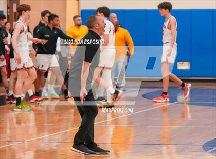 Thumbnail 2 in Pierson vs Haldane (NYSPHSAA Class C Regional) photogallery.