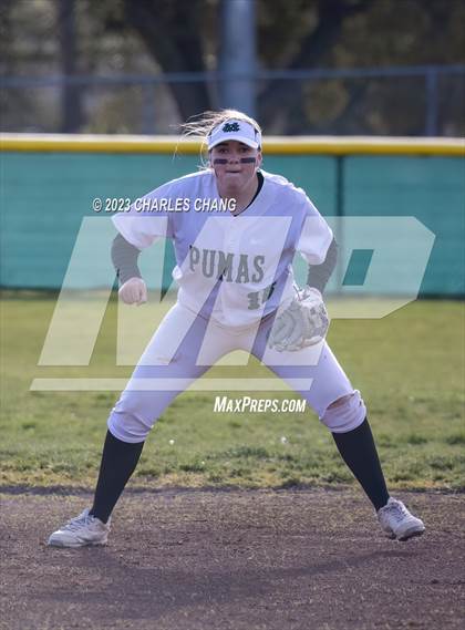 Thumbnail 3 in Santa Rosa vs Maria Carrillo photogallery.