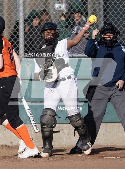 Thumbnail 3 in Santa Rosa vs Maria Carrillo photogallery.