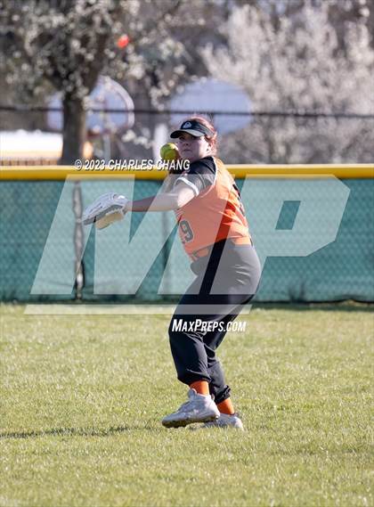 Thumbnail 2 in Santa Rosa vs Maria Carrillo photogallery.