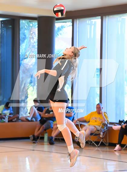 Thumbnail 1 in Valley Christian vs. Cactus (EPIC Tournament Chandler Prep Invite) Platinum Division - Championship  photogallery.
