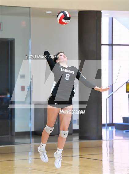 Thumbnail 3 in Valley Christian vs. Cactus (EPIC Tournament Chandler Prep Invite) Platinum Division - Championship  photogallery.