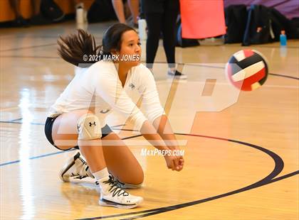 Thumbnail 1 in Valley Christian vs. Cactus (EPIC Tournament Chandler Prep Invite) Platinum Division - Championship  photogallery.