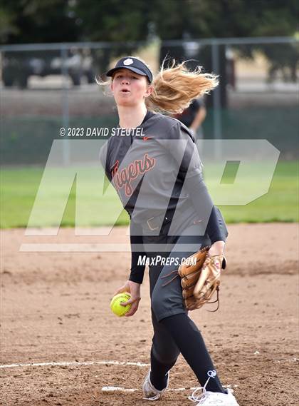 Thumbnail 1 in Roseville vs. Pleasant Valley (Stephanie LeDoux Tournament) photogallery.
