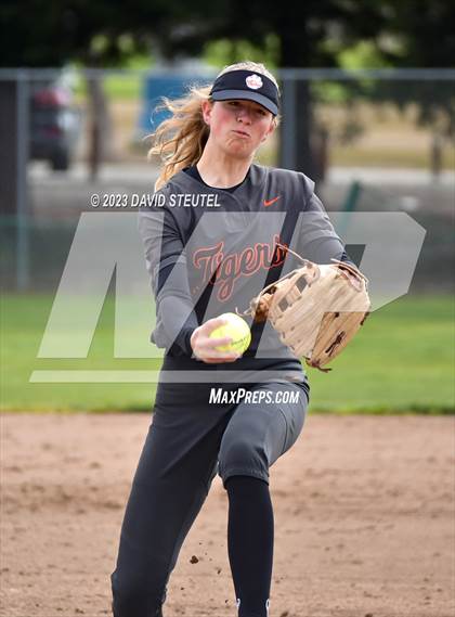 Thumbnail 3 in Roseville vs. Pleasant Valley (Stephanie LeDoux Tournament) photogallery.
