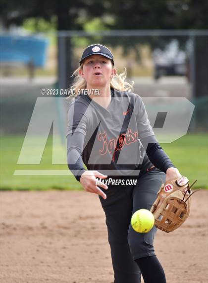 Thumbnail 1 in Roseville vs. Pleasant Valley (Stephanie LeDoux Tournament) photogallery.