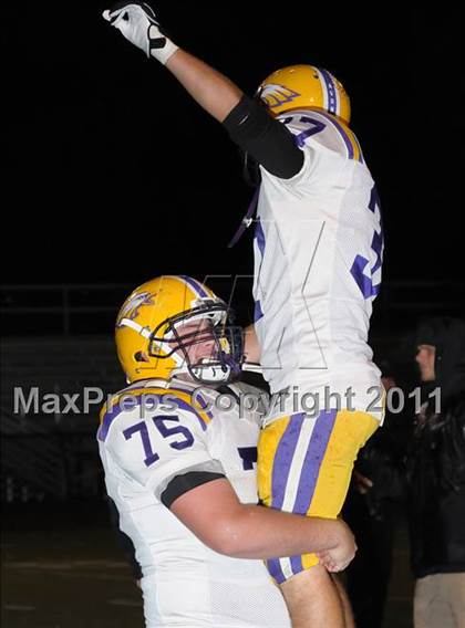 Thumbnail 1 in Avon @ Rocky River  photogallery.