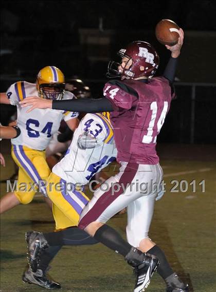 Thumbnail 1 in Avon @ Rocky River  photogallery.
