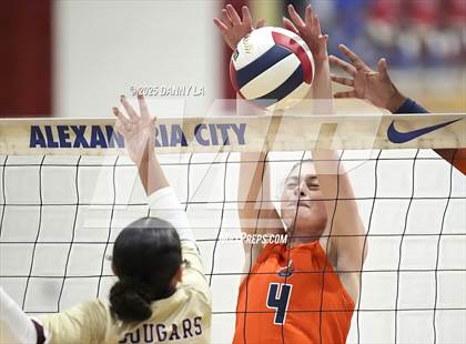 Thumbnail 3 in West Springfield vs. Jefferson photogallery.