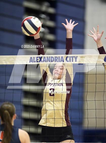 Thumbnail 1 in West Springfield vs. Jefferson photogallery.