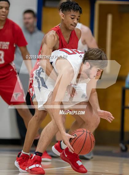 Thumbnail 2 in Seventy-First @ Terry Sanford photogallery.