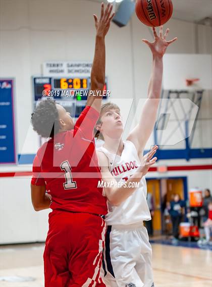 Thumbnail 3 in Seventy-First @ Terry Sanford photogallery.