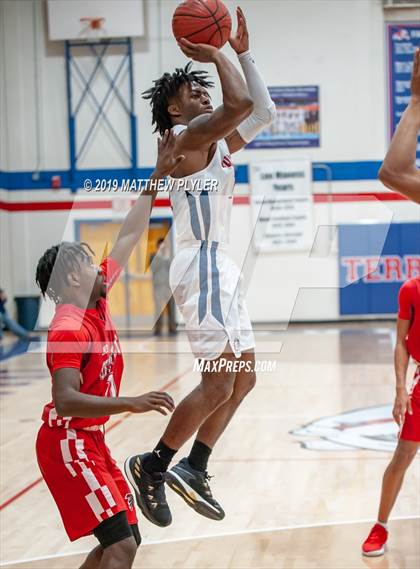 Thumbnail 1 in Seventy-First @ Terry Sanford photogallery.