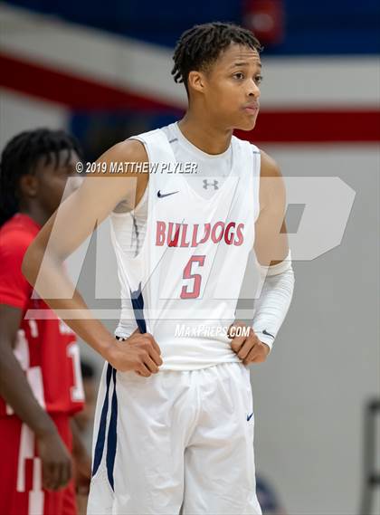 Thumbnail 2 in Seventy-First @ Terry Sanford photogallery.