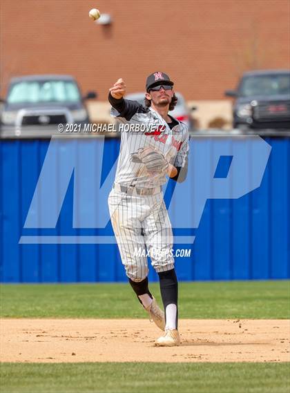 Thumbnail 3 in Marcus @ Hebron photogallery.