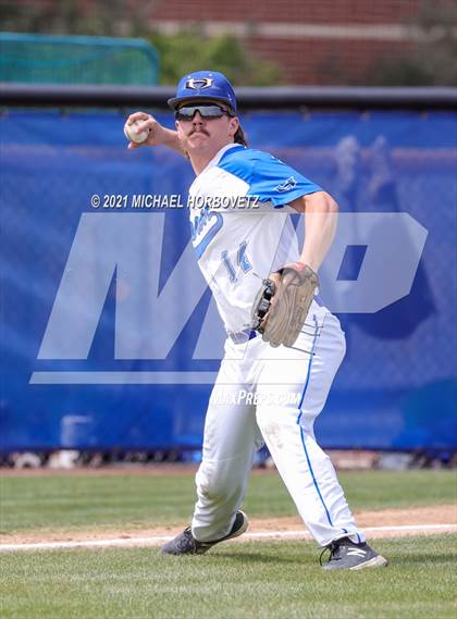 Thumbnail 3 in Marcus @ Hebron photogallery.