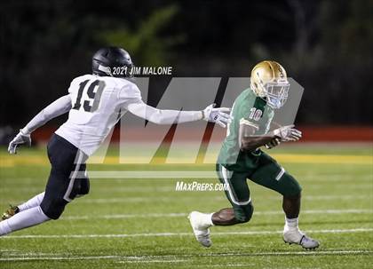 Thumbnail 2 in Hayward @ Moreau Catholic photogallery.