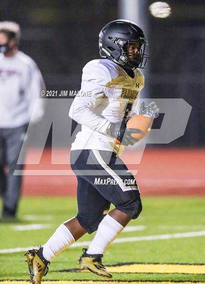 Thumbnail 1 in Hayward @ Moreau Catholic photogallery.