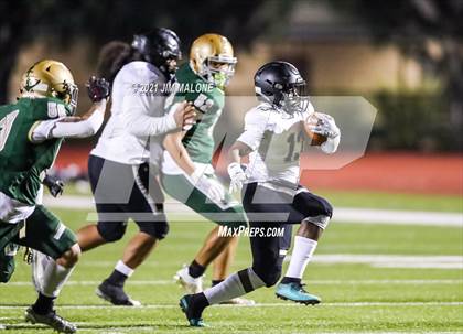 Thumbnail 2 in Hayward @ Moreau Catholic photogallery.