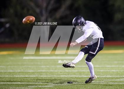 Thumbnail 3 in Hayward @ Moreau Catholic photogallery.