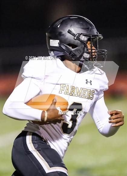 Thumbnail 2 in Hayward @ Moreau Catholic photogallery.