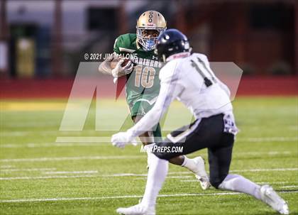 Thumbnail 3 in Hayward @ Moreau Catholic photogallery.