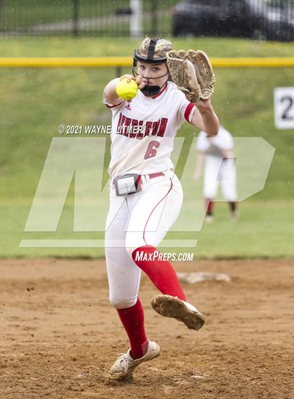 Thumbnail 1 in East Jessamine vs Pendleton Co. photogallery.