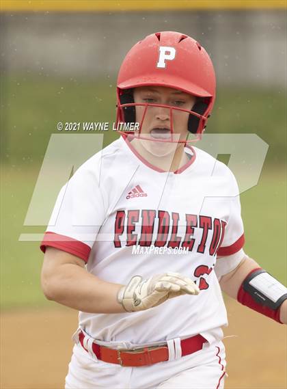 Thumbnail 3 in East Jessamine vs Pendleton Co. photogallery.