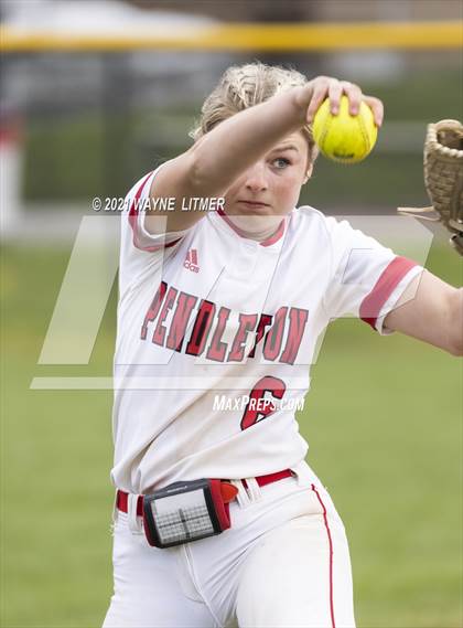 Thumbnail 1 in East Jessamine vs Pendleton Co. photogallery.