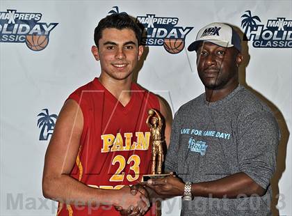 Thumbnail 2 in 3-Point Contest Finals (MaxPreps Holiday Classic) photogallery.