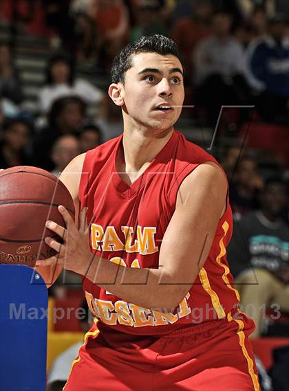 Thumbnail 2 in 3-Point Contest Finals (MaxPreps Holiday Classic) photogallery.