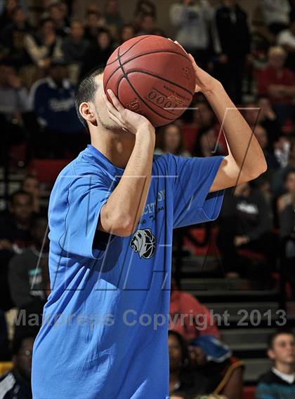 Thumbnail 2 in 3-Point Contest Finals (MaxPreps Holiday Classic) photogallery.