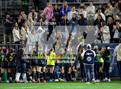 Thumbnail 1 in West Linn @ Jesuit (OSAA 6A Final) photogallery.