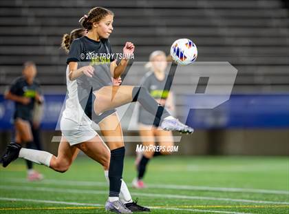 Thumbnail 2 in West Linn @ Jesuit (OSAA 6A Final) photogallery.