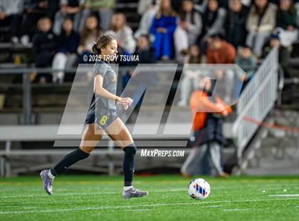 Thumbnail 1 in West Linn @ Jesuit (OSAA 6A Final) photogallery.