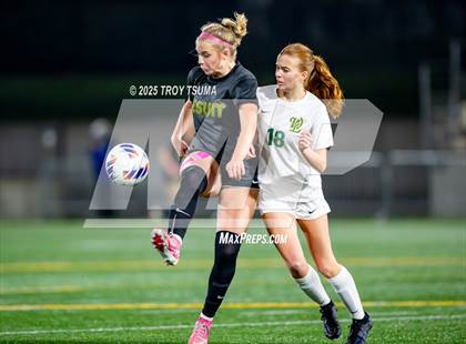 Thumbnail 1 in West Linn @ Jesuit (OSAA 6A Final) photogallery.
