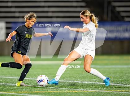 Thumbnail 1 in West Linn @ Jesuit (OSAA 6A Final) photogallery.