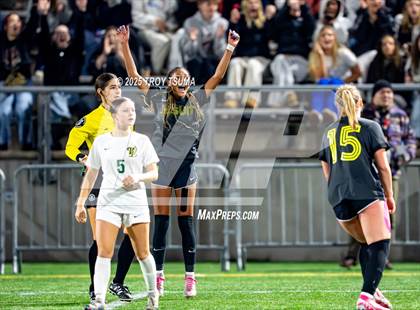 Thumbnail 3 in West Linn @ Jesuit (OSAA 6A Final) photogallery.