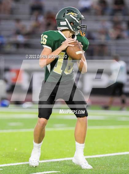 Thumbnail 1 in Skyline vs Highland photogallery.